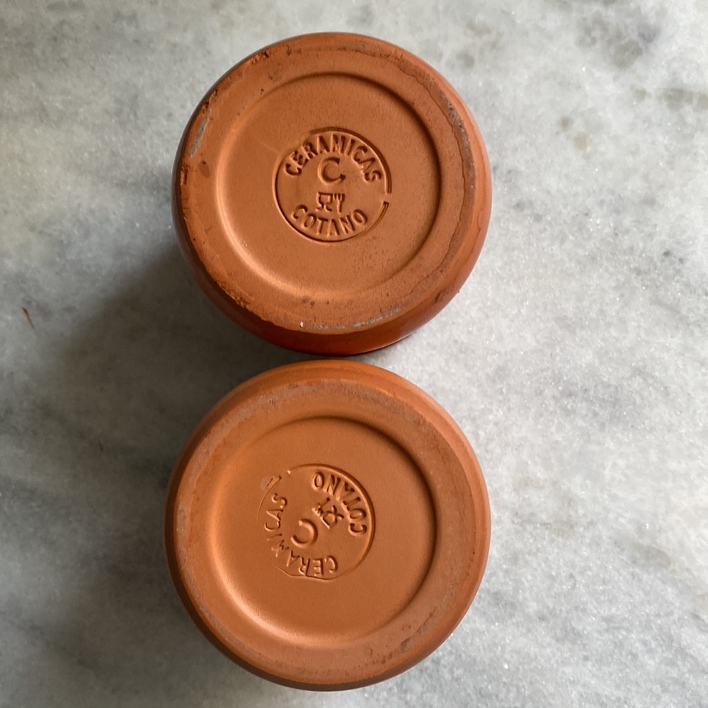 Clay cups - Picture 2 of 3